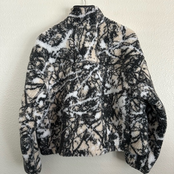 Nike ACG Canwell Glacier Therma-Fit ADV Sherpa Jacket FV7339 Women’s Sizes - Picture 8 of 12